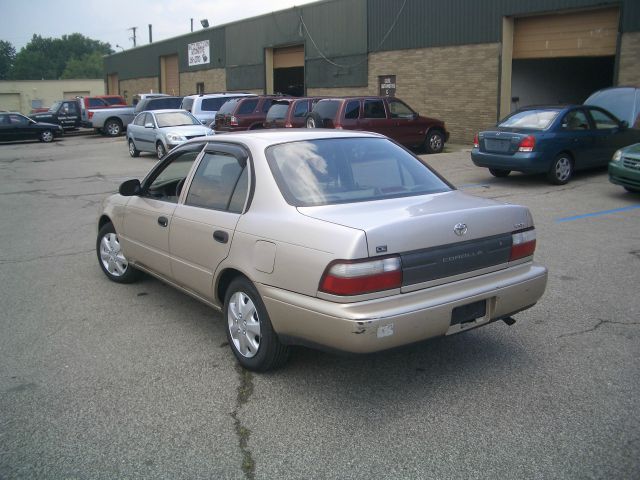 Toyota Corolla 1997 photo 4