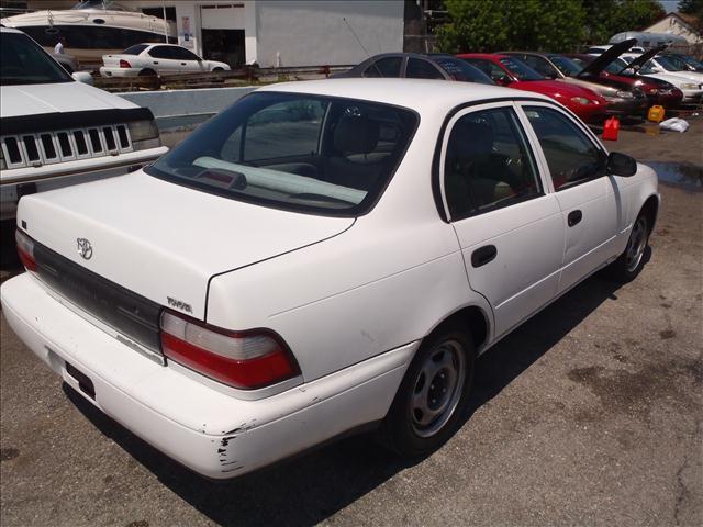 Toyota Corolla 1997 photo 3