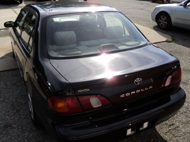 Toyota Corolla 1998 photo 2