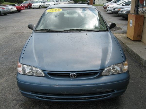 Toyota Corolla 1999 photo 2