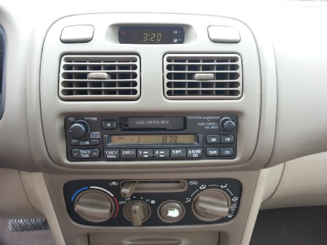 Toyota Corolla 1999 photo 7