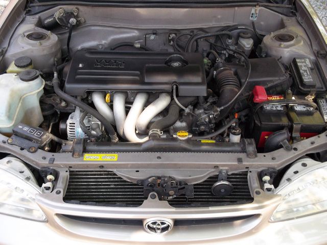 Toyota Corolla 2000 photo 17