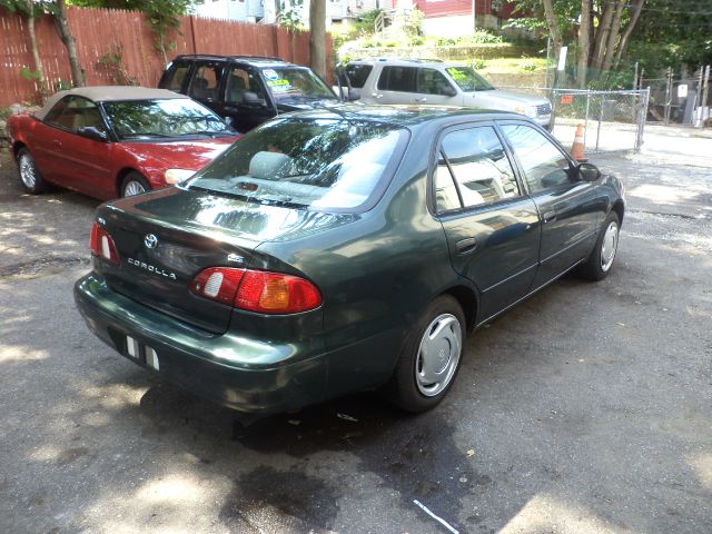 Toyota Corolla SEL Sport Utility 4D Sedan