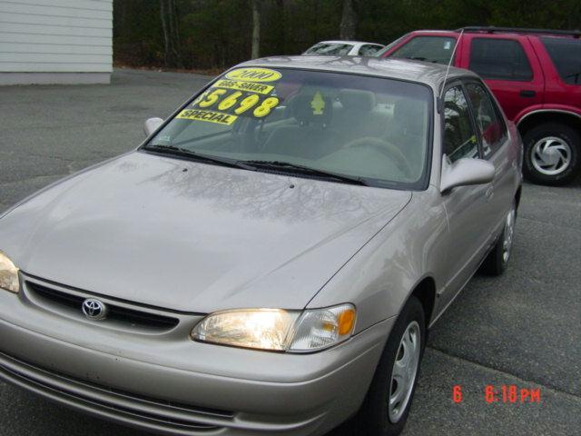Toyota Corolla 2000 photo 2
