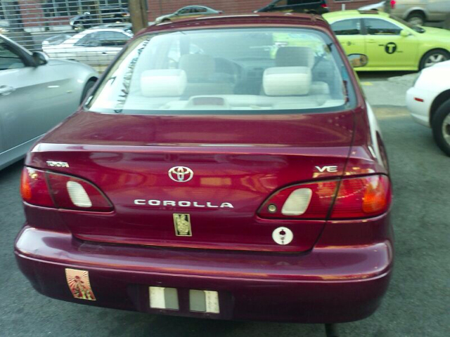 Toyota Corolla 2000 photo 0