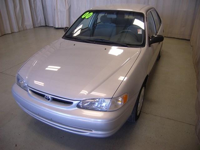 Toyota Corolla 2000 photo 3