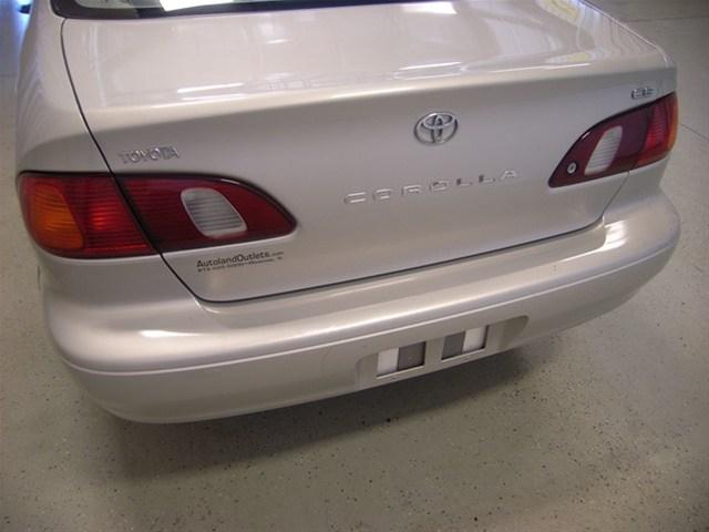 Toyota Corolla 2000 photo 5