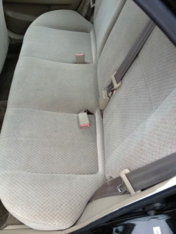 Toyota Corolla 2000 photo 2