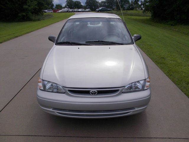 Toyota Corolla 2000 photo 11