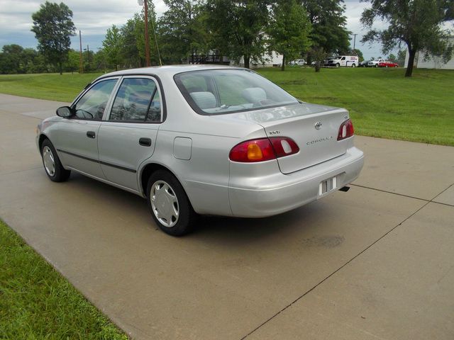 Toyota Corolla 2000 photo 5