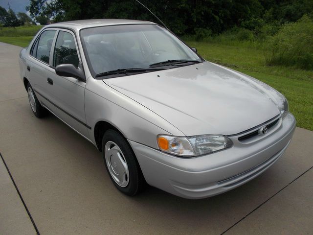 Toyota Corolla 2000 photo 9
