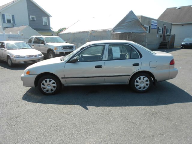 Toyota Corolla SEL Sport Utility 4D Sedan