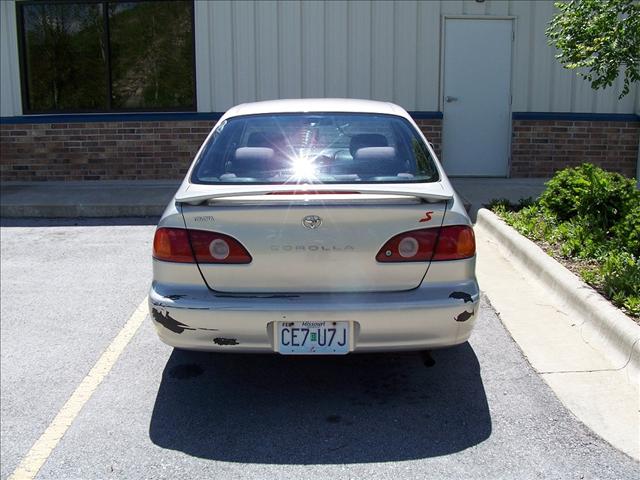 Toyota Corolla 2001 photo 2