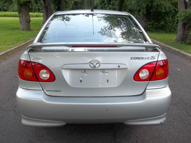 Toyota Corolla 2003 photo 3
