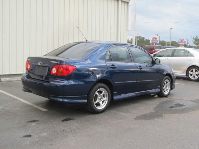 Toyota Corolla 2004 photo 2