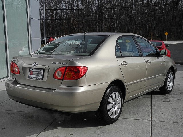 Toyota Corolla 2004 photo 4