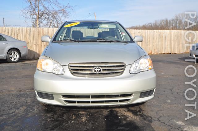 Toyota Corolla 2004 photo 4