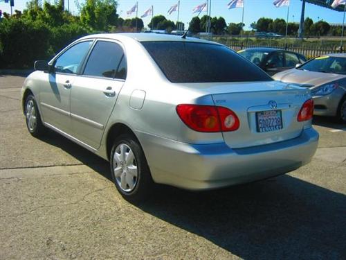 Toyota Corolla 2004 photo 2