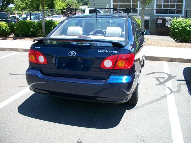 Toyota Corolla 2004 photo 2