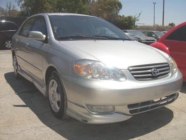 Toyota Corolla 2004 photo 3