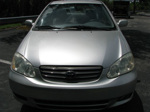 Toyota Corolla 2004 photo 2