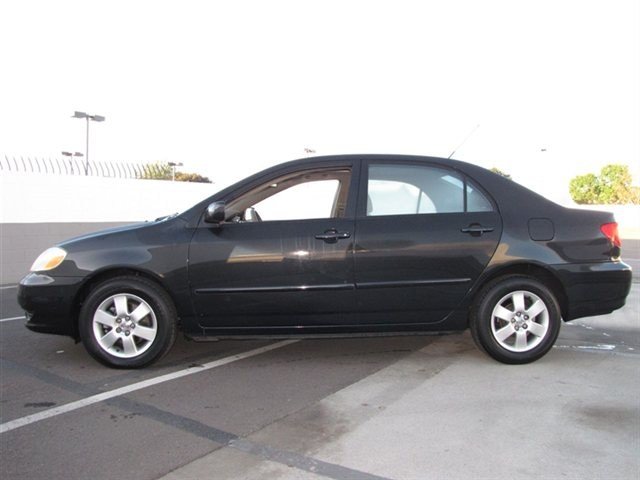 Toyota Corolla 2004 photo 3