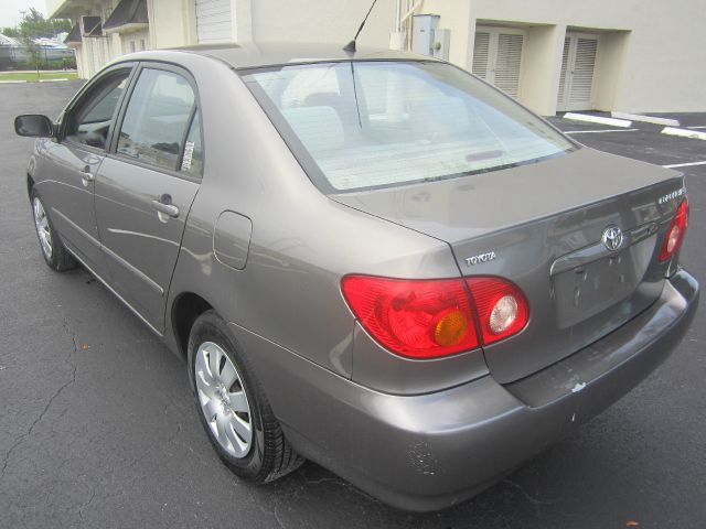 Toyota Corolla 2004 photo 1