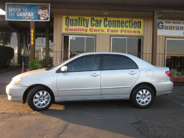 Toyota Corolla 2004 photo 2