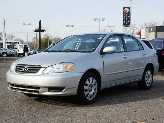 Toyota Corolla 2004 photo 2