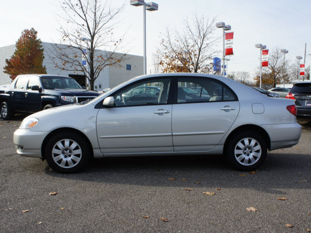 Toyota Corolla 2004 photo 3