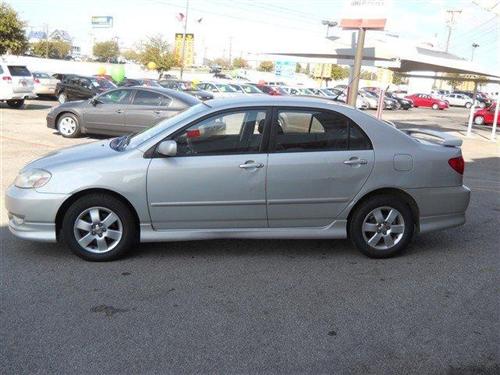 Toyota Corolla 2004 photo 3