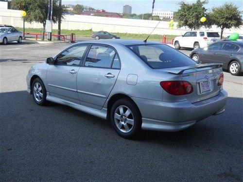 Toyota Corolla 2004 photo 4