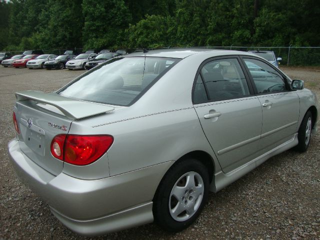 Toyota Corolla 2004 photo 21