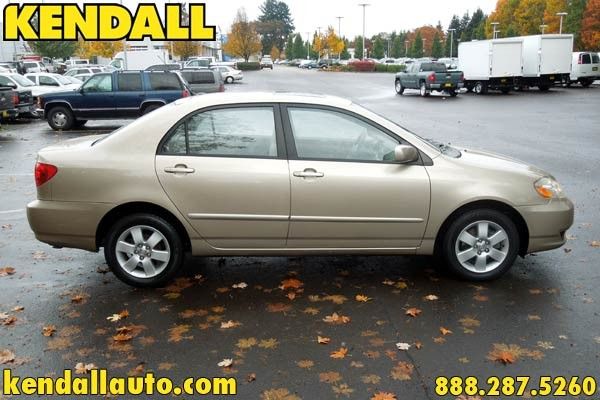 Toyota Corolla 2004 photo 3