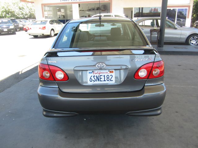 Toyota Corolla 2005 photo 2