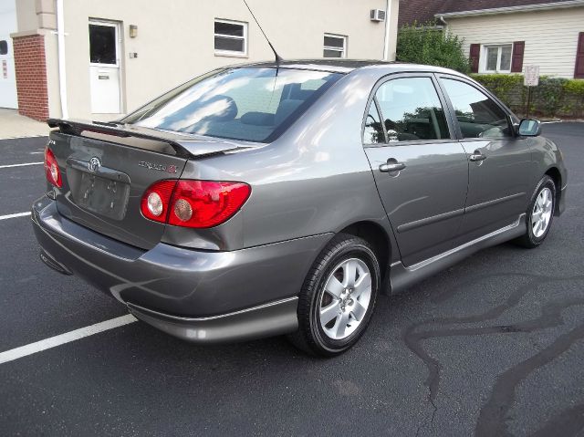Toyota Corolla 2005 photo 1