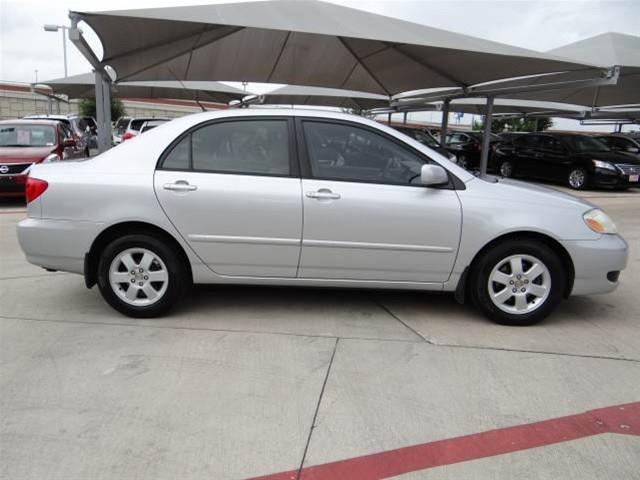 Toyota Corolla Unknown Sedan