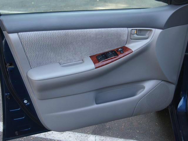 Toyota Corolla 2005 photo 4