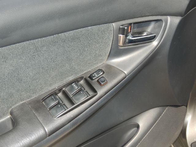 Toyota Corolla 2005 photo 25