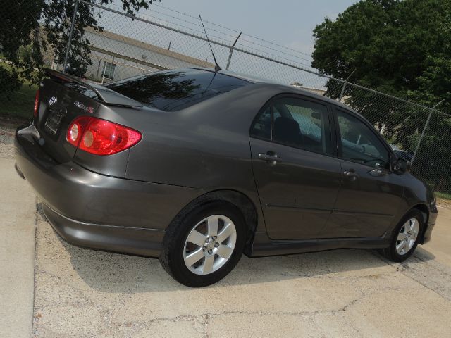 Toyota Corolla 2005 photo 26