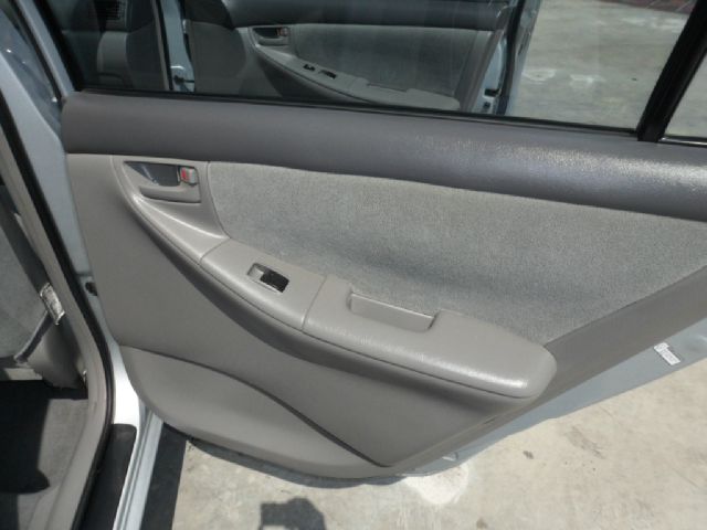 Toyota Corolla 2005 photo 10