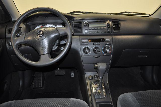 Toyota Corolla C/k3500 4x4 Crew Cab LTZ Sedan