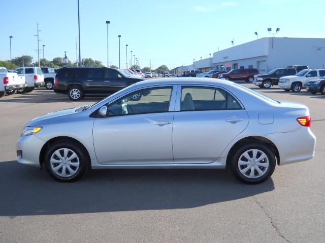 Toyota Corolla Unknown Sedan