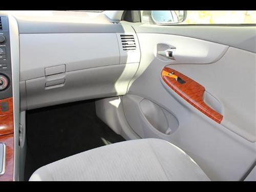 Toyota Corolla 2009 photo 1