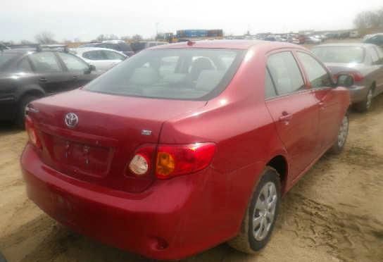 Toyota Corolla Supercab Flareside XL Sedan