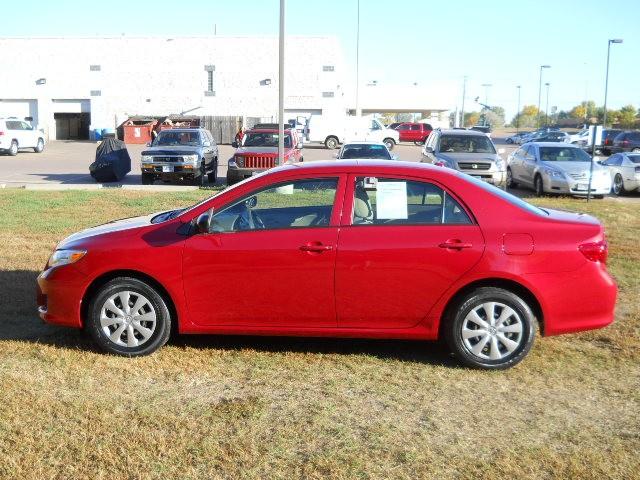 Toyota Corolla X Sedan