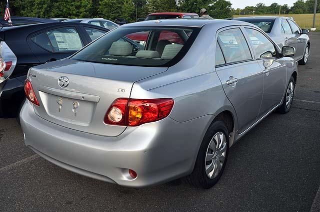Toyota Corolla X Sedan