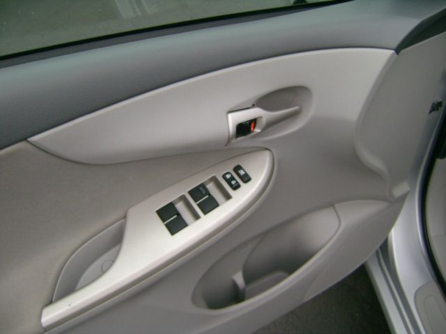 Toyota Corolla 2010 photo 10