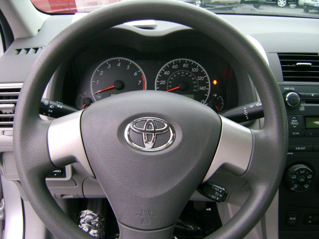Toyota Corolla 2010 photo 12