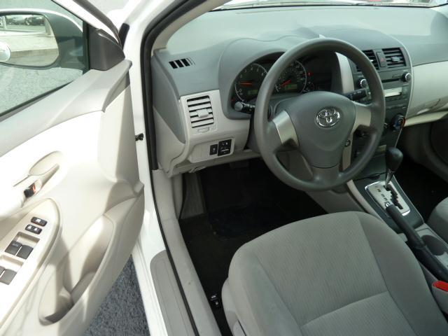 Toyota Corolla 2010 photo 2